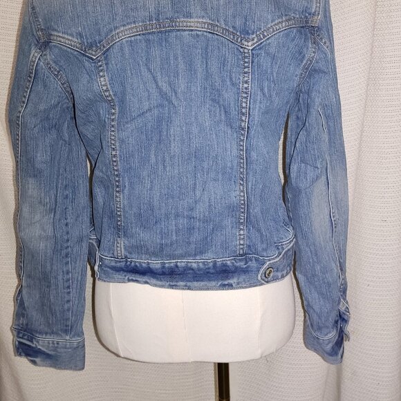 Gap‎ denim womens jean jacket | Size Medium - Picture 3 of 16